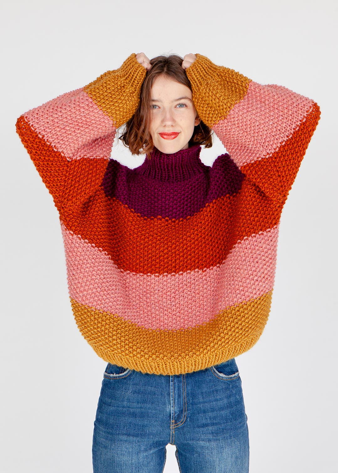http://www.weareknitters.de/cdn/shop/files/knitting-kit-petite-wool-sweater-rice-jumper_en-01.jpg?v=1703103731