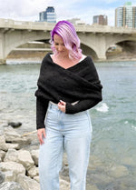 Easy Eyelet Sweater Scarf x @knitatude Kit - Angebot des Monats