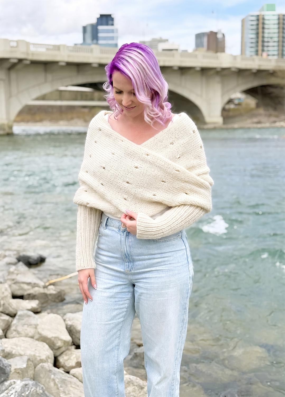 Easy Eyelet Sweater Scarf x @knitatude Kit - Angebot des Monats