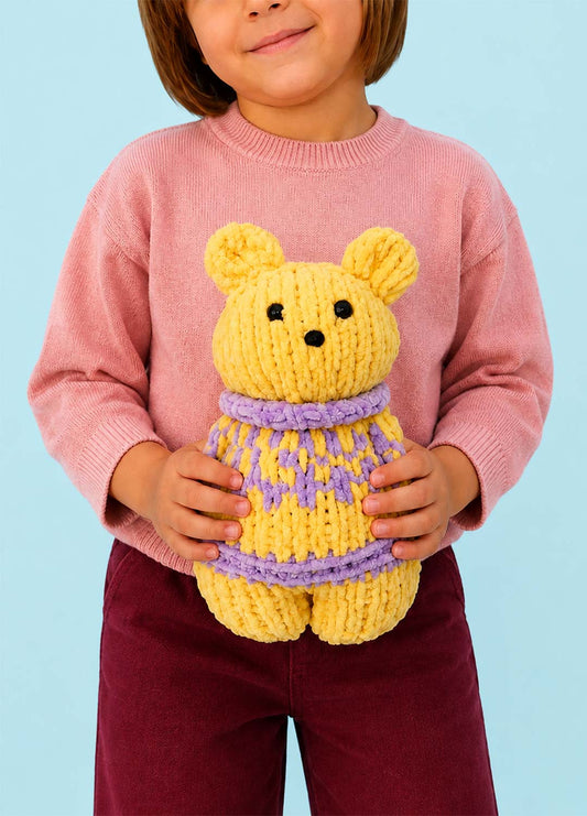 The Knitty Bear – Einfaches Mini-Strickbär-Kit – Cuddle Yarn