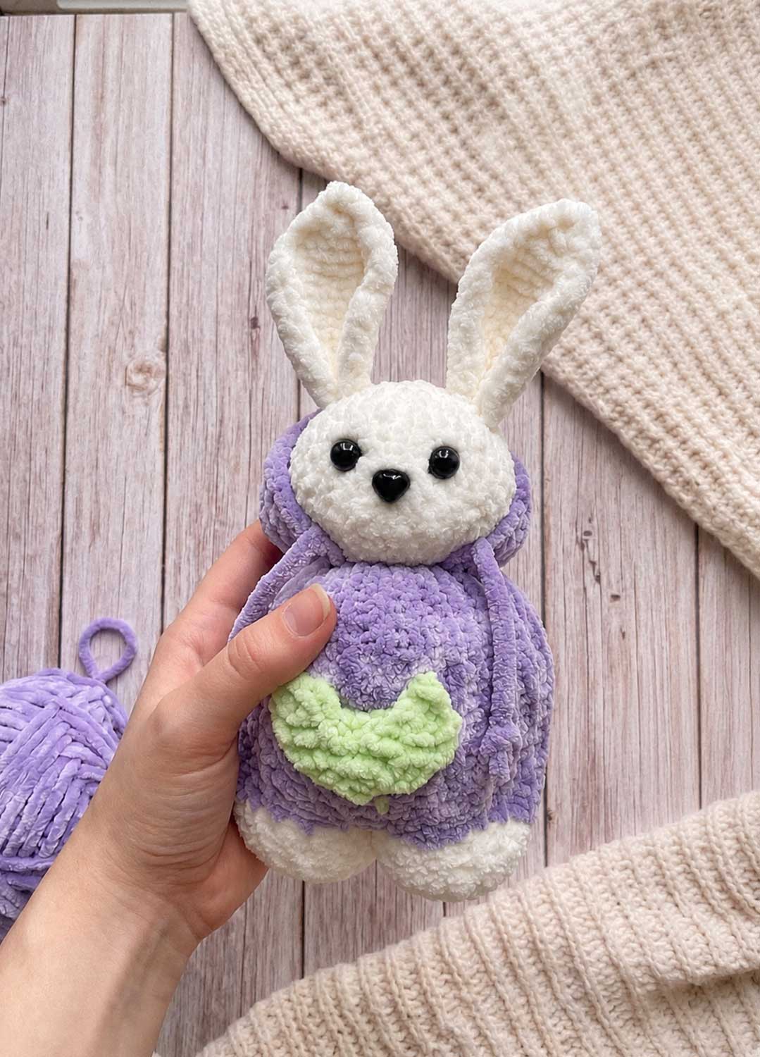 The Knitty Bunny – Einfaches Mini-Strickhasen-Kit – Cuddle Yarn