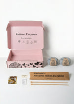 Toucan Snood and Warmers x @trustthemojo2 Kit